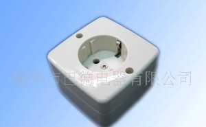 墻壁開關插座 米色系列，一開、雙開與插座的多功能組合